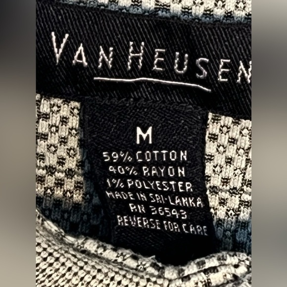 Van Heusen Polo Green Golf Shirt Men’s Size Medium - Picture 3 of 7